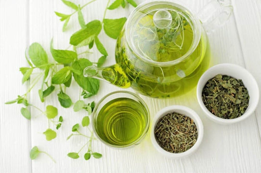 Thé vert : une tradition millénaire entre culture et bienfaits – Focus sur le Chun Mee et le Sencha - Pure Tea