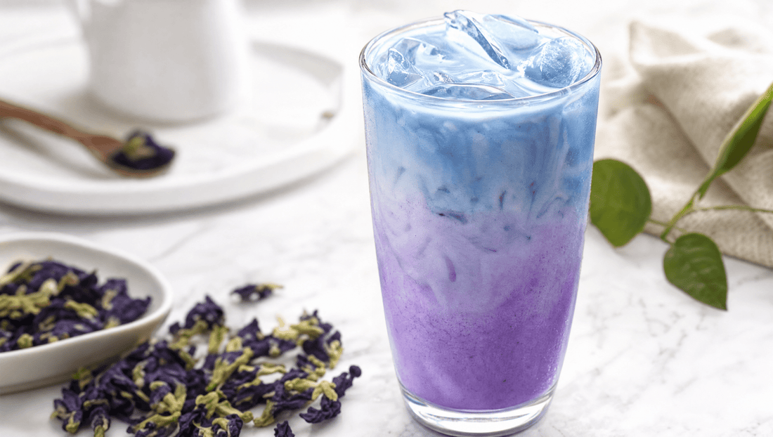 Latte violet : ube, taro ou blue matcha, lequel choisir ? - Pure Tea